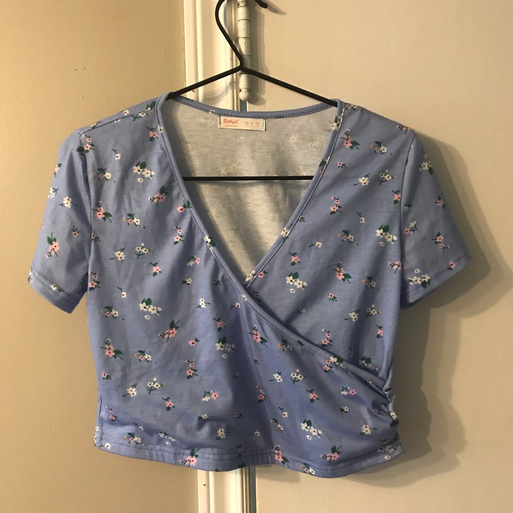 3/$25 Floral short sleeve shirt